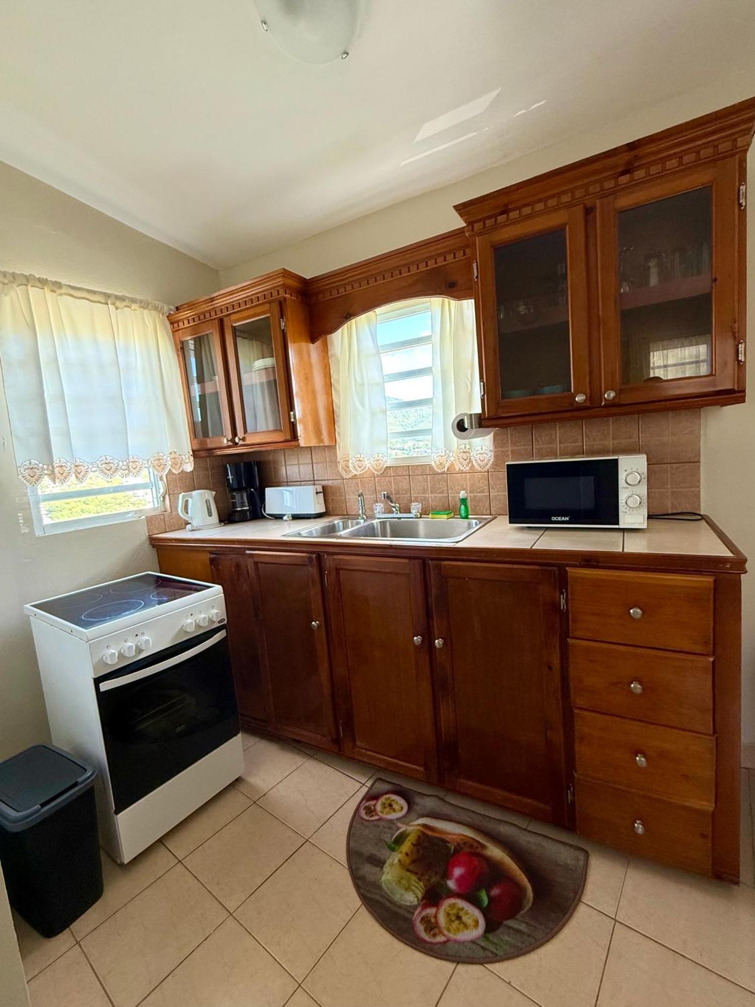 Hill Top Cottage La Savane エクステリア 写真